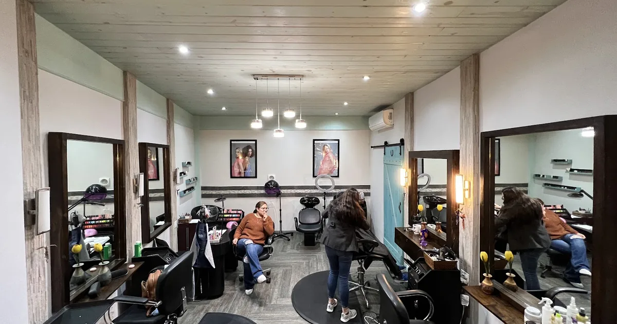 Aqua Hair Studio