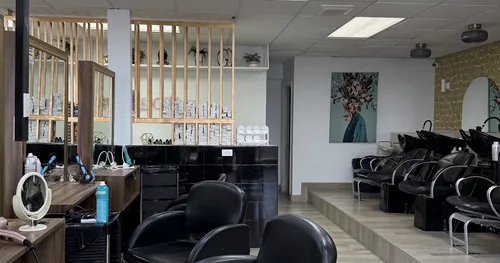Remake Beauty Salon, negocios en Mexicali, Baja California