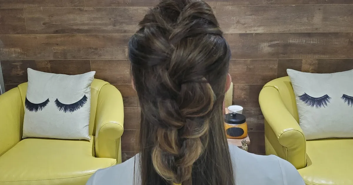 De La Cacho Beauty Express