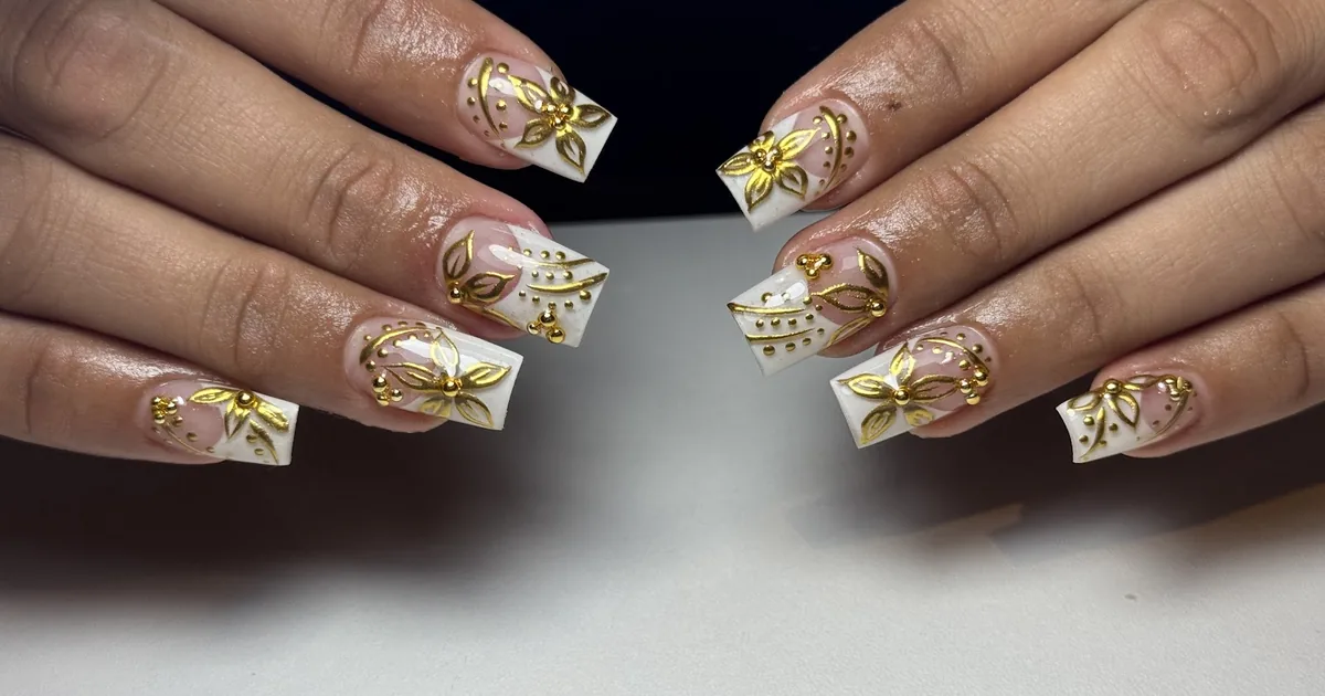 Olivera’s nail salon y colectivo
