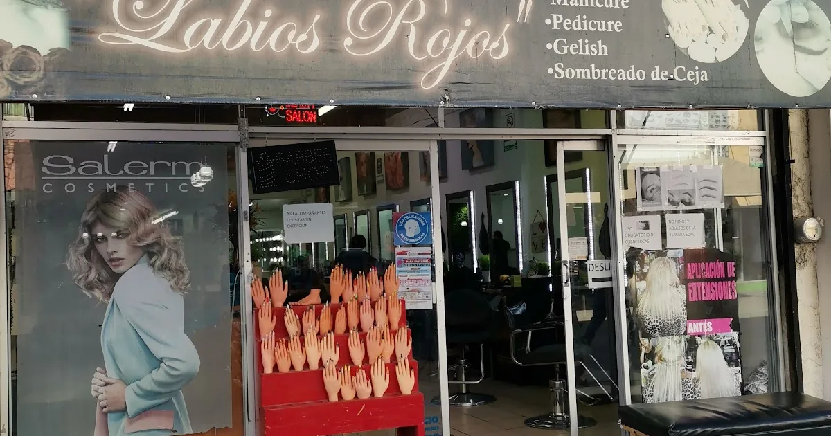 Clínica de Belleza Labios Rojos