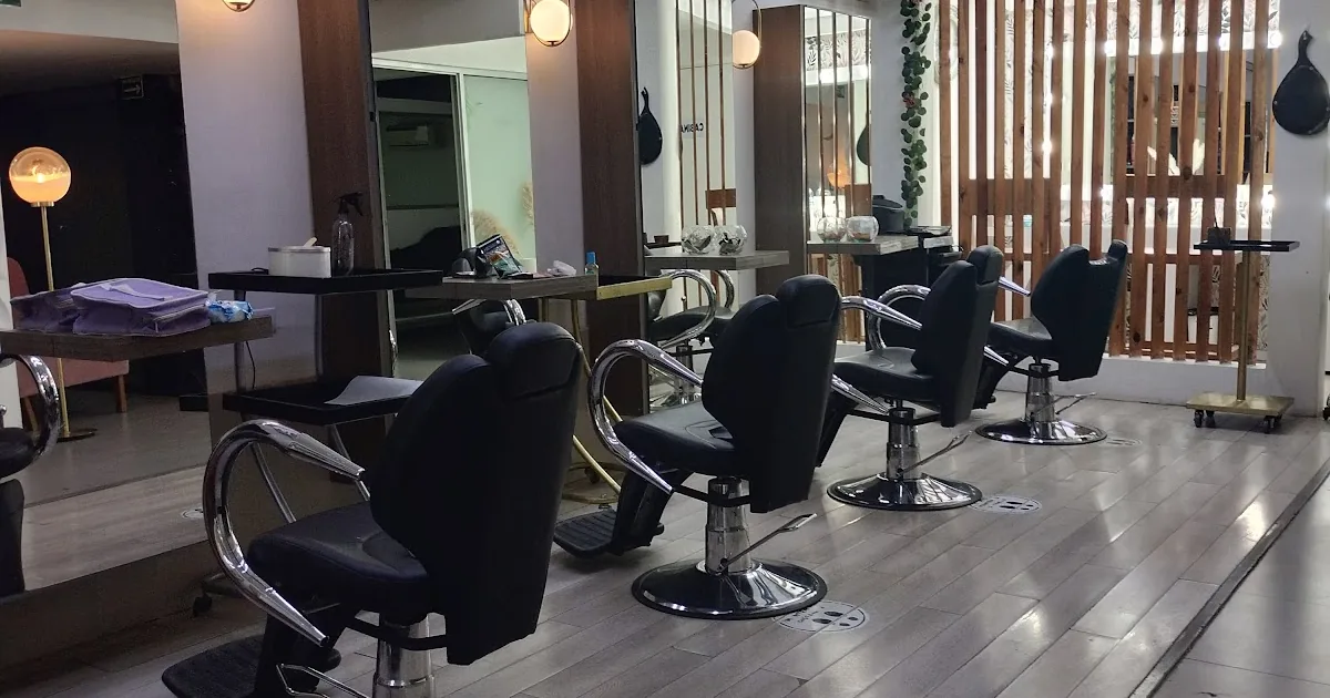Julio le Coiffure Microblading
