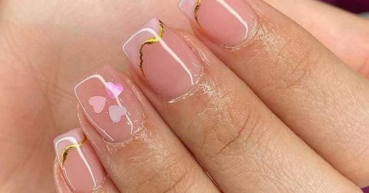 Ely Manicura