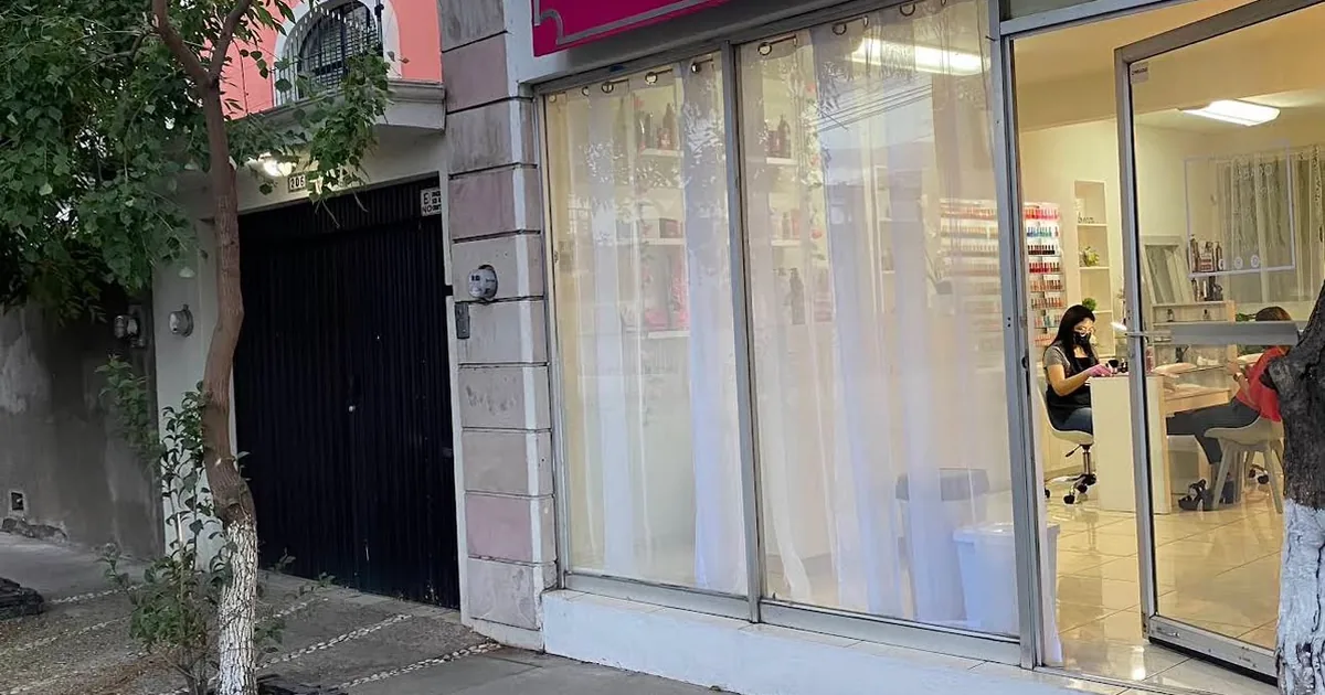 G-Nails Beauty Bar
