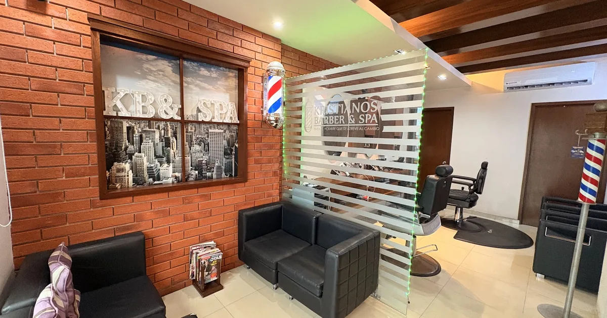 Kristianos Barber & Spa.