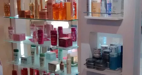 Cristal Clínica y Salón de Belleza Unisex, negocios en Ciudad Obregón, Sonora