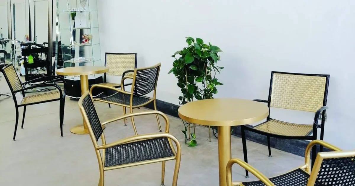 Manoy SALÓN Concep Store