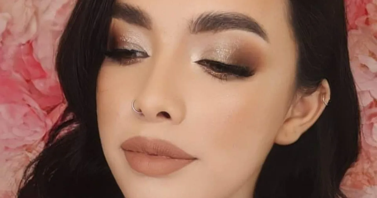 ER Make Up & Beauty Studio