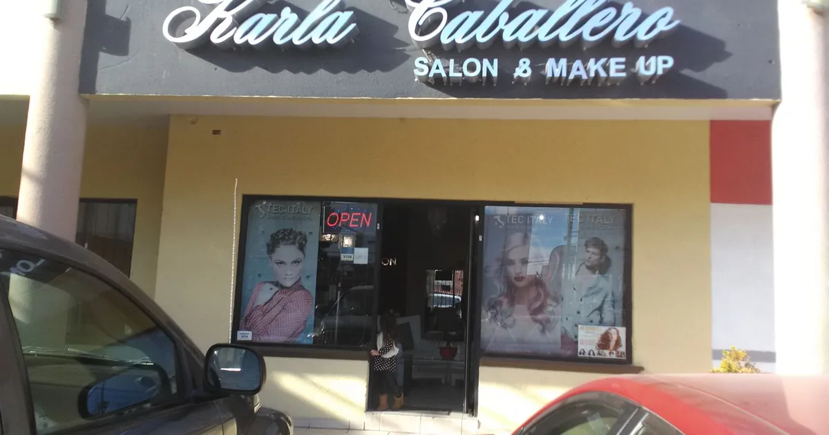 Karla caballero salón & makeup