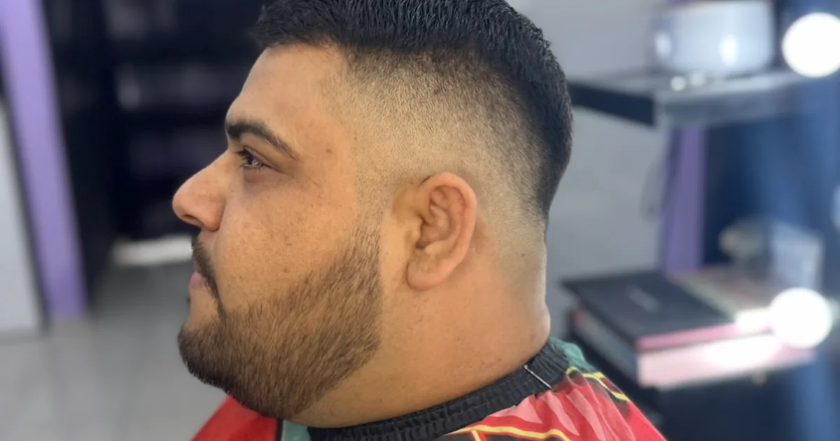 ESTÉTICA Y BARBERÍA “ARIZ”