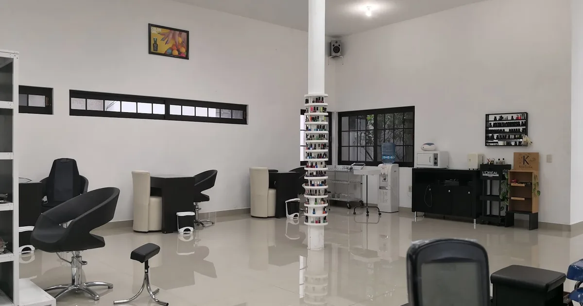Salón Dorita
