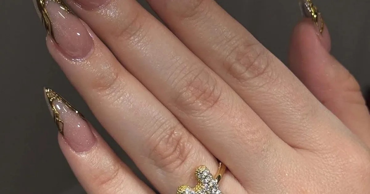 Uñas de Rael