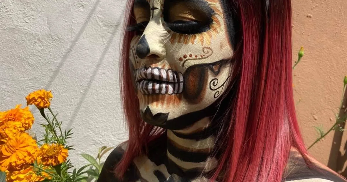 Ely González (Makeup artist)