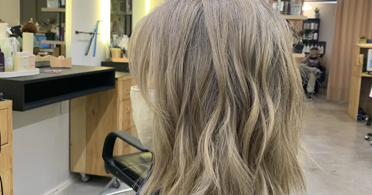 Paprika Hair Salon