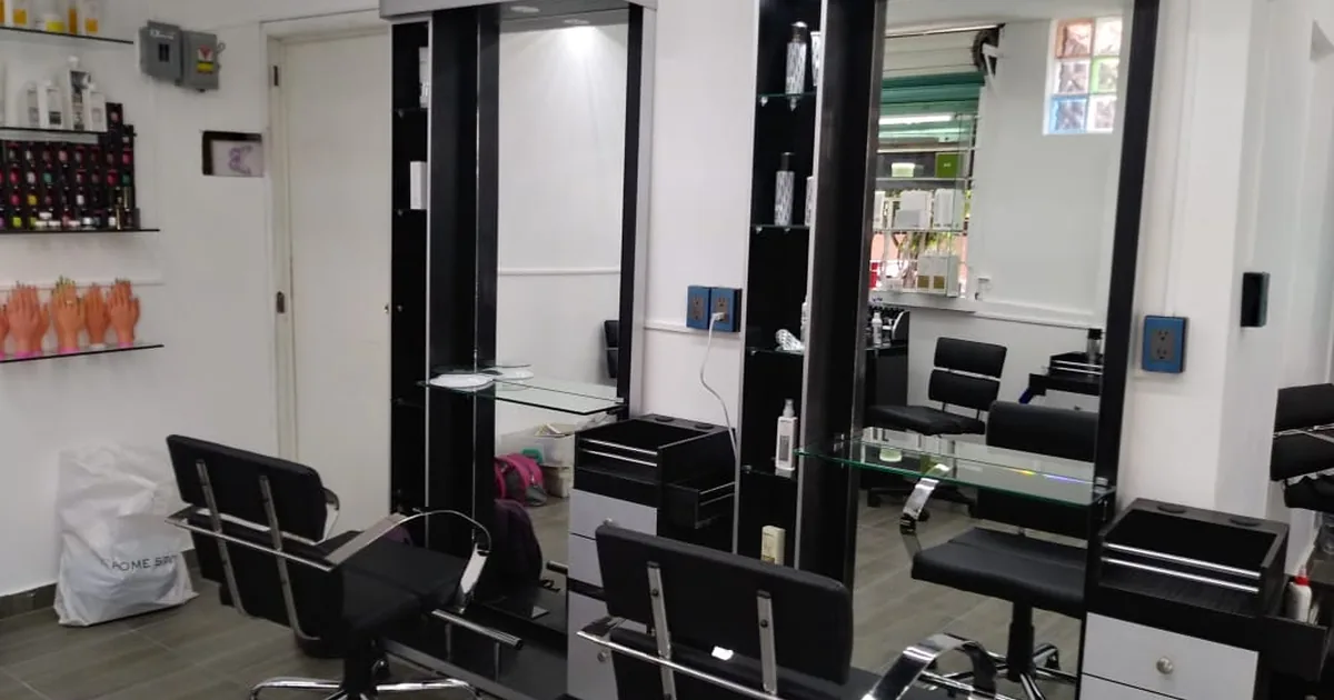 Salón de belleza Magi