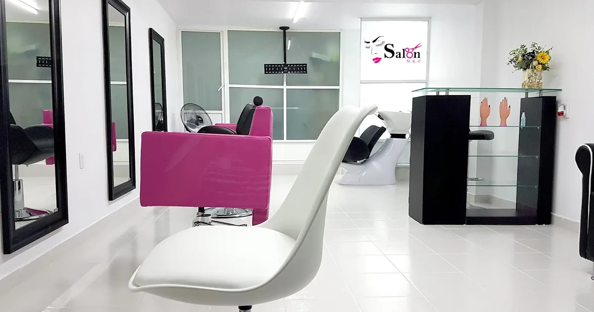 SALON M & O
