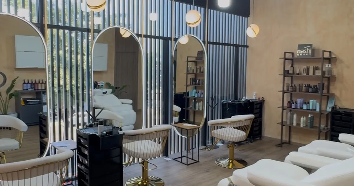 Deluxe Beauty Center