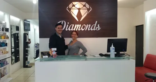 Diamonds Salón, negocios en Villa de Álvarez, Colima