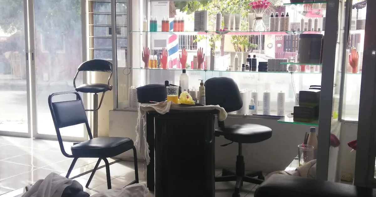Molinas Salon & Spa