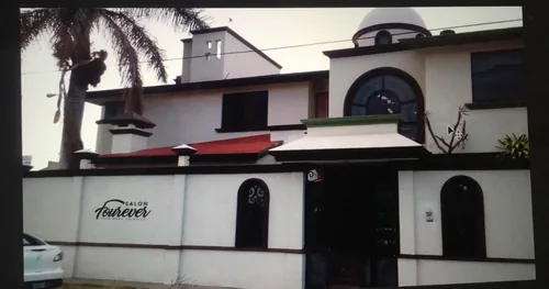 Fourever Salon, negocios en Irapuato, Guanajuato