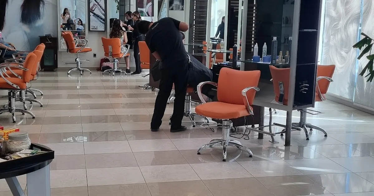 Top Hair Universidad