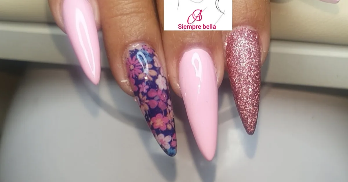 Salón de belleza Siempre bella AG (Arlene )