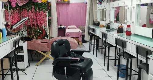 Estetica Francis, negocios en El Salto, Jalisco