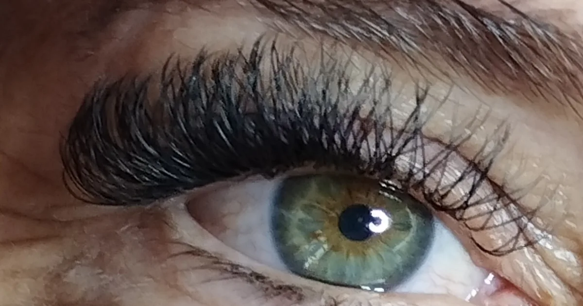 Lashes Nitzia Dolores