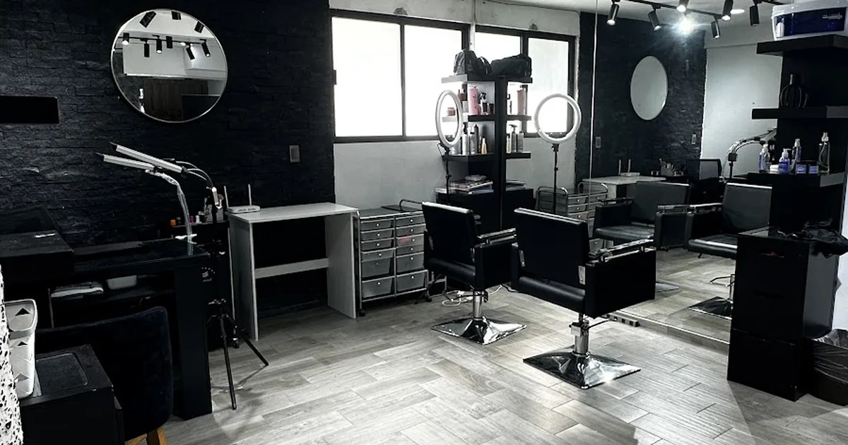 Ampudia Beauty House