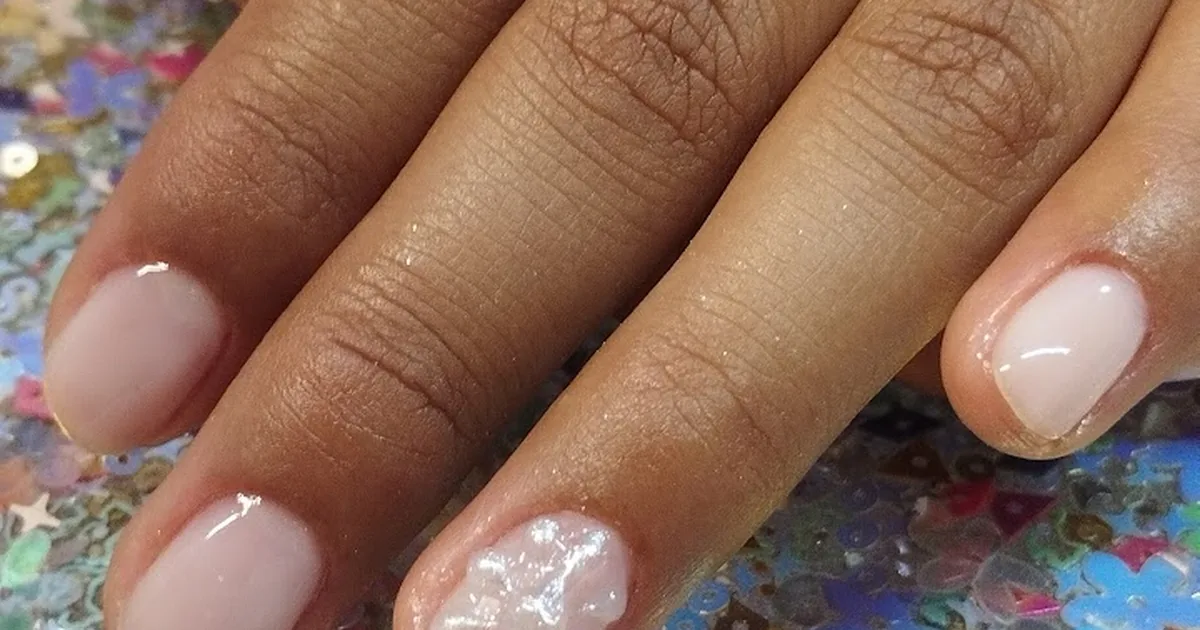 Salon De Uñas PETRA