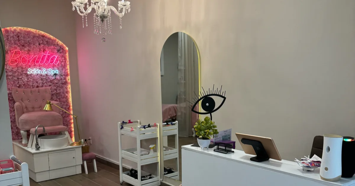 Mas Bonita