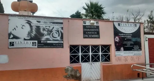 Yinthy, negocios en Teotihuacán, Estado de México