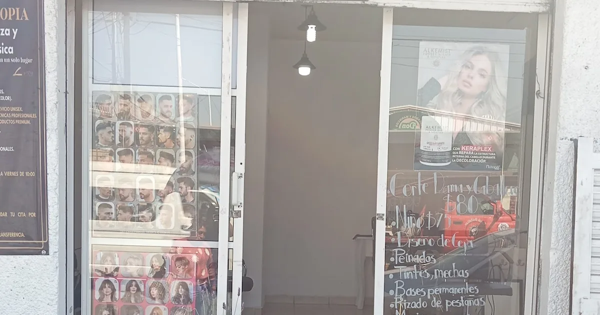 Salón de belleza y Barbería «Esencia Propia»