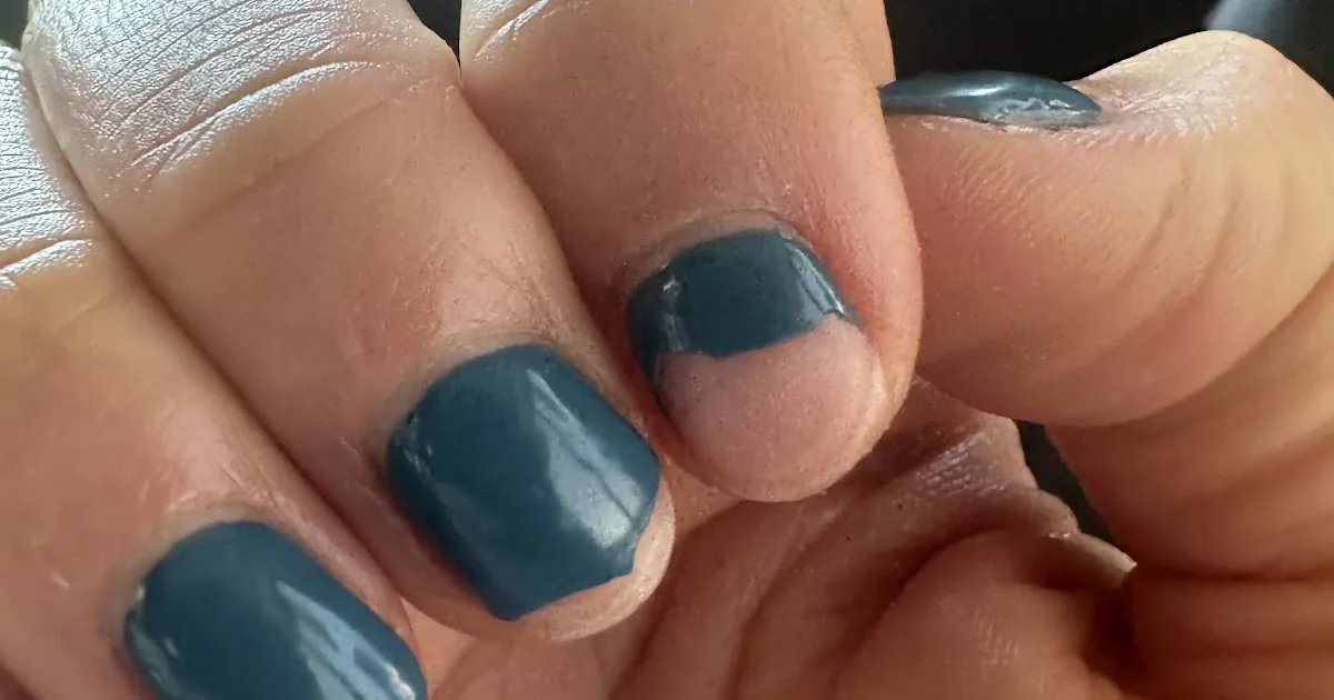 BRIANDA DOMÍNGUEZ NAIL SALON