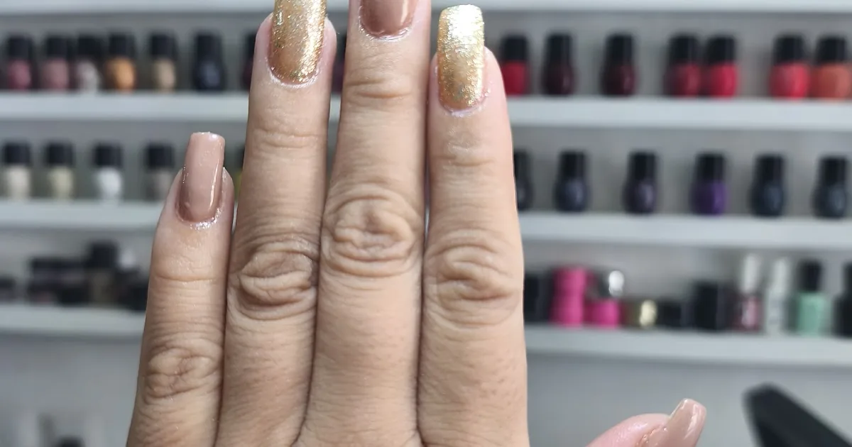 D’ Carmen Salon
