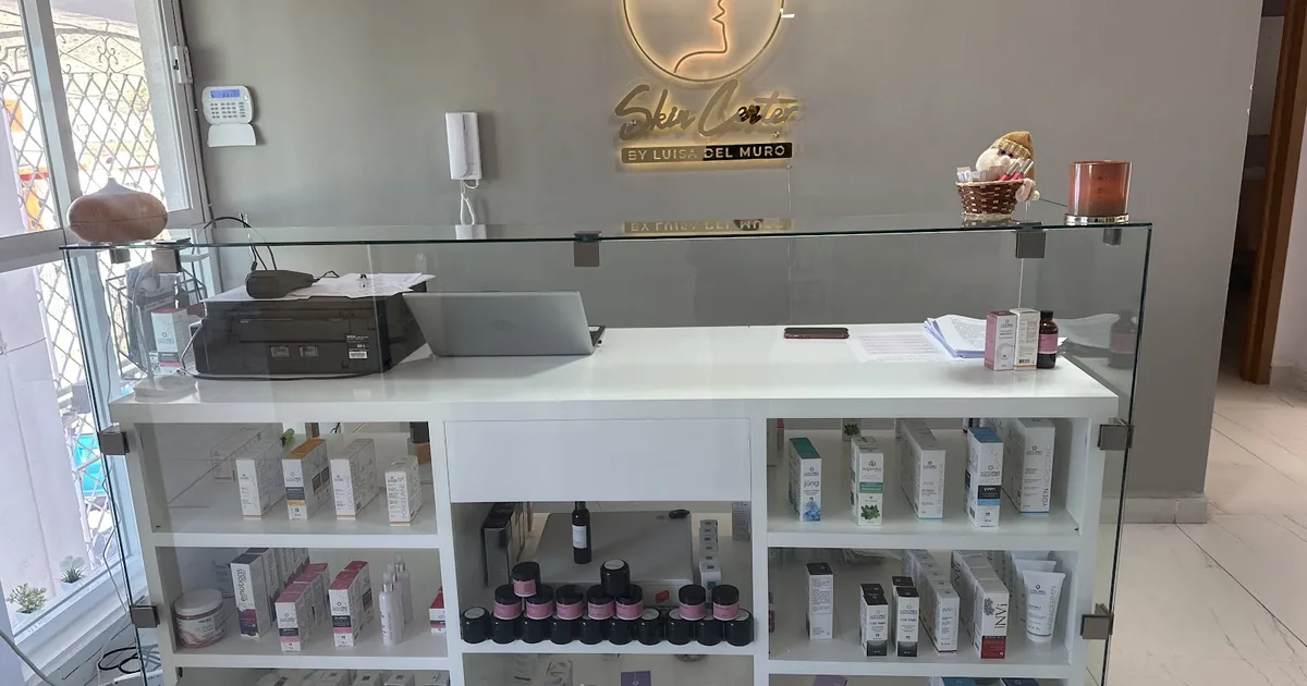 Skin Center by Ana Luisa del Muro