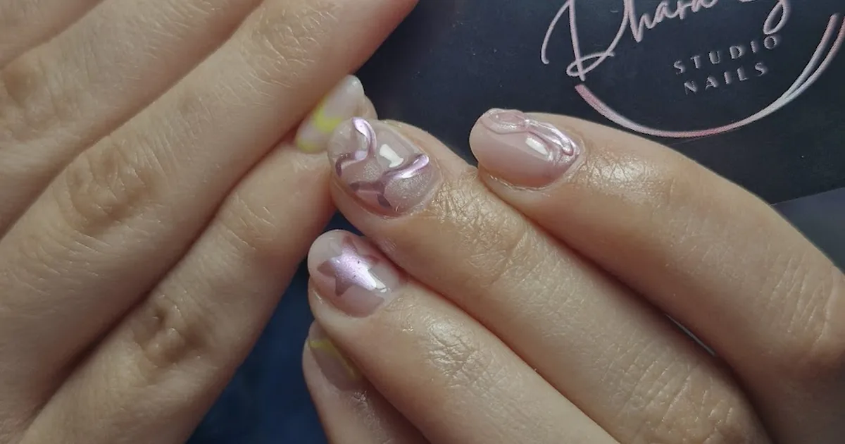 Uñas en Zacatecas ‘Dhara studio nails’
