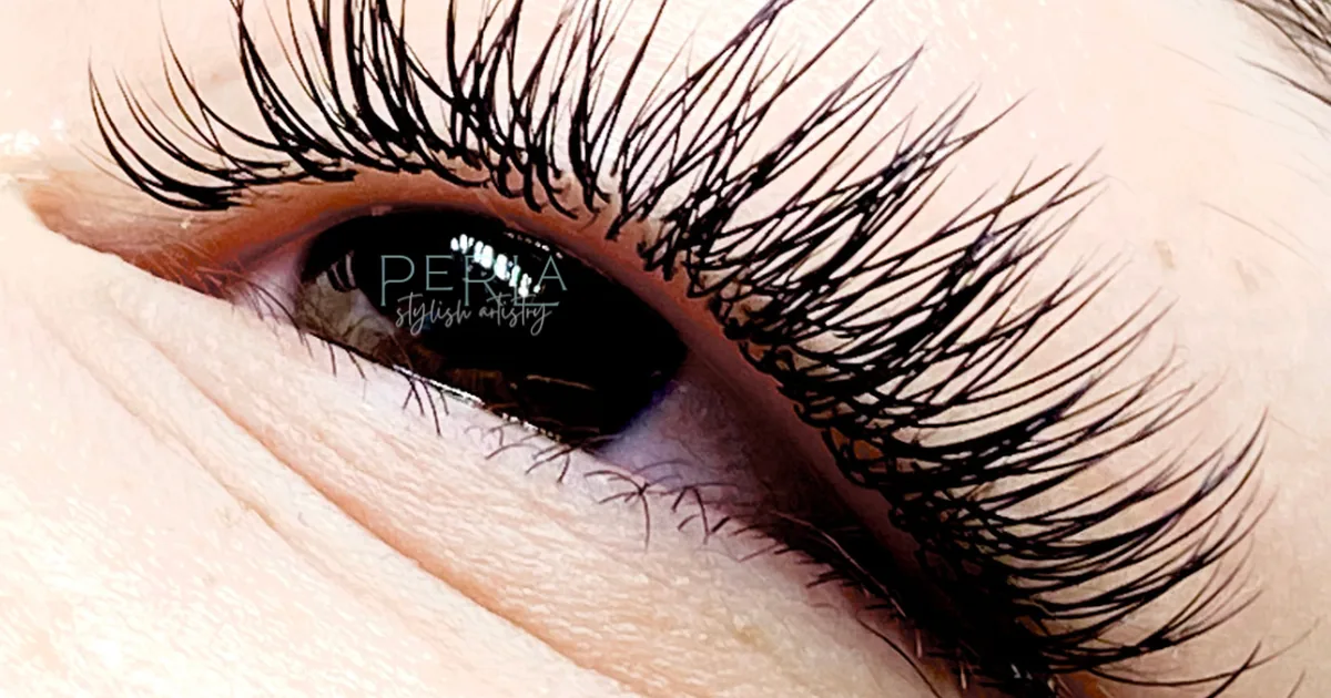 PERLITA, STYLISH ARTISTRY.