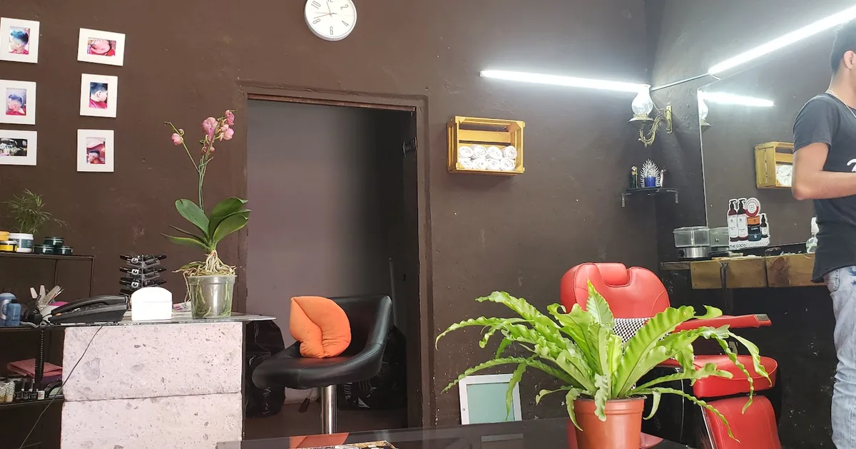 Cemaf Barberia Y Peluquería