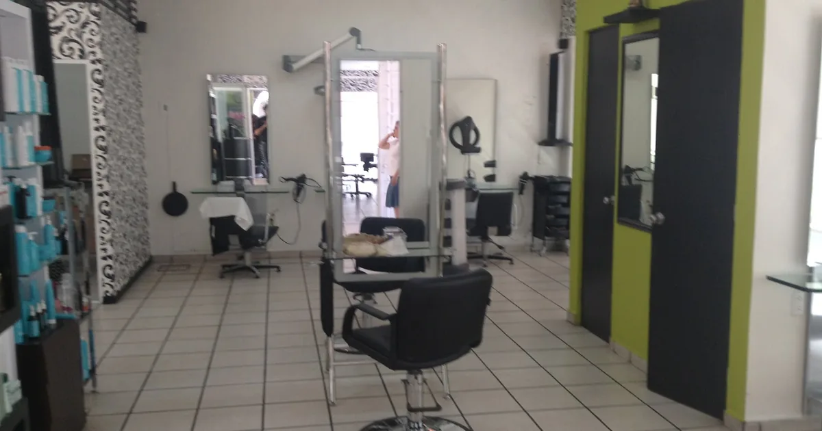 Gely Hair Makeup & Nails