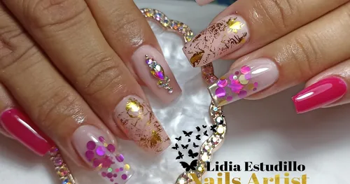 Lidia Estudillo Nails, negocios en Tehuantepec, Oaxaca