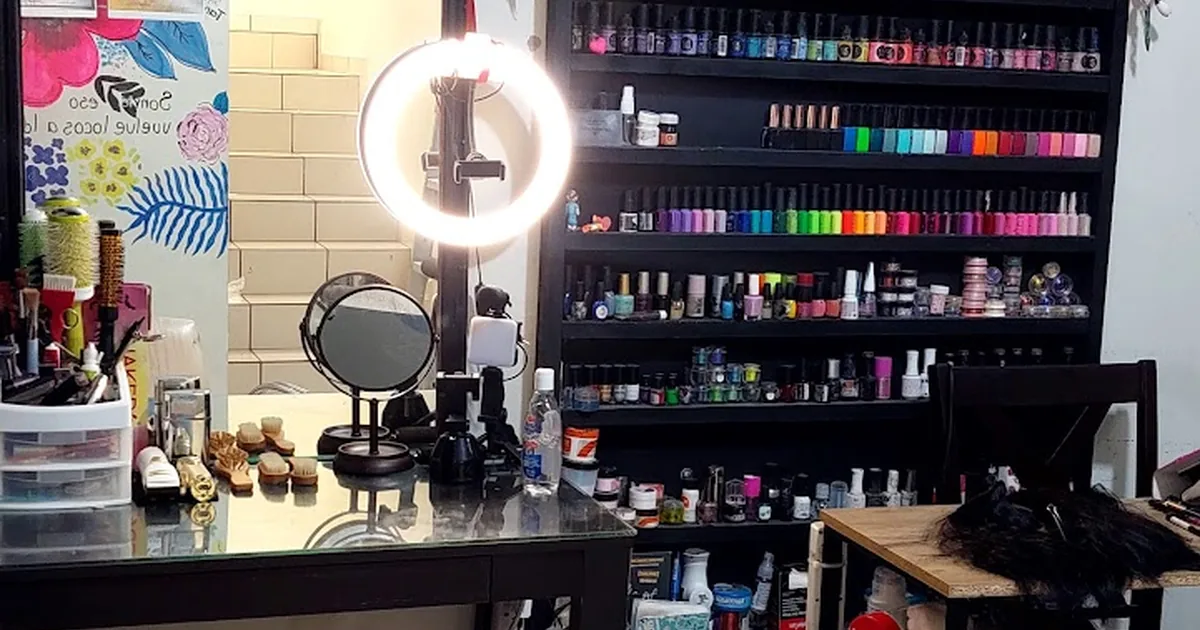 Elizabethjoart Hairstylist