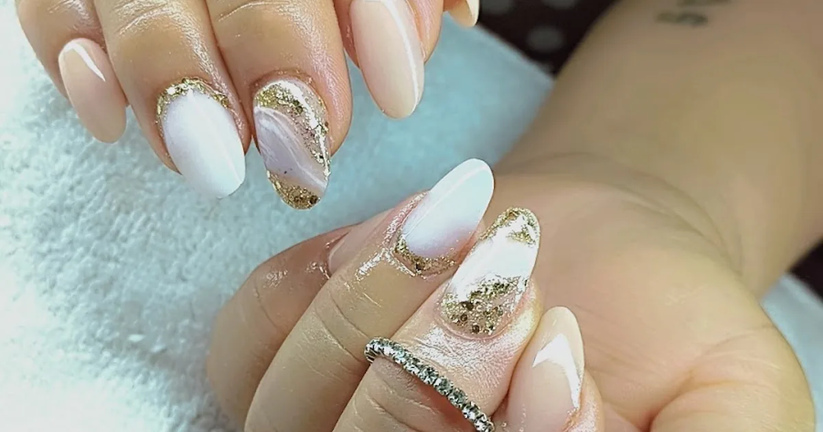 DELUX (Bibi Studio)