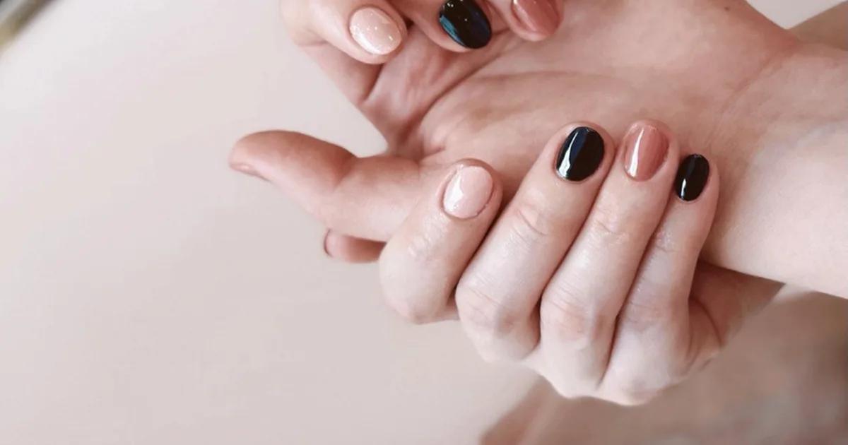 Beauty Stories – Hair, Mani & Make-up