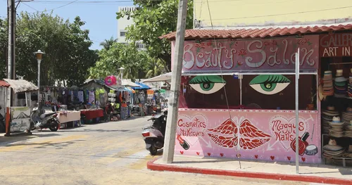 Maggys Nails, negocios en Isla Mujeres, Quintana Roo