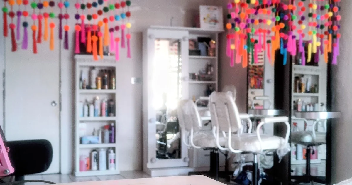 Beauty Salon Yaremi Corsan