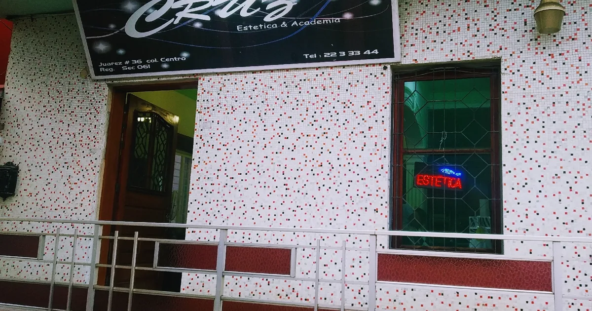 Estetica y Academia de Belleza Cruz