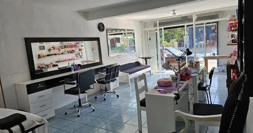 Verynice Xalapa Salón de Belleza, negocios en Xalapa, Veracruz